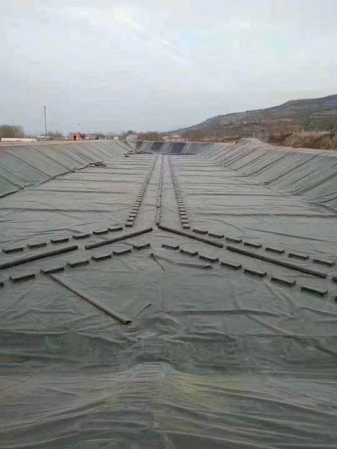 150克养护土工布价格是多少